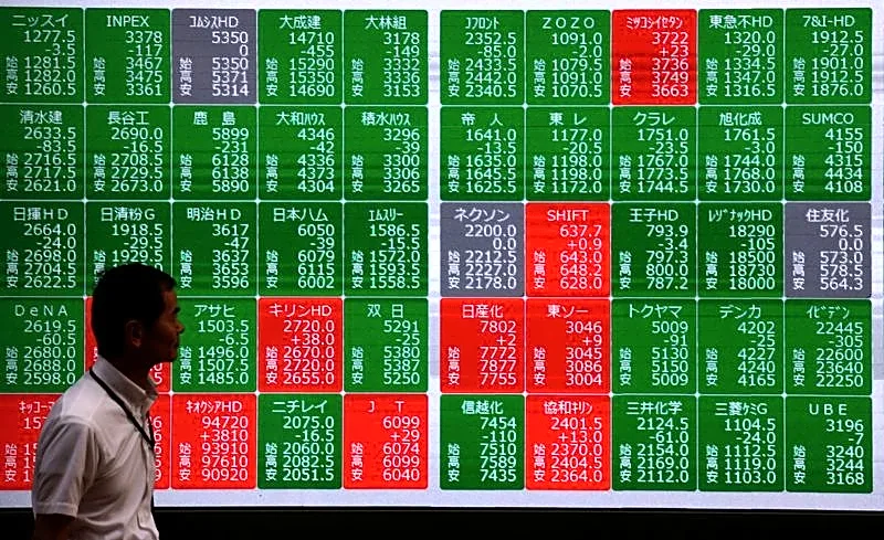 Stocks fall, bonds gain as Meta dents tech optimism