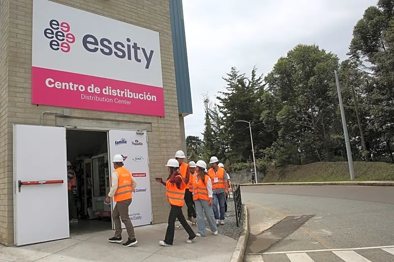 As Americans eat out less, paper towel maker Essity feels the pinch
