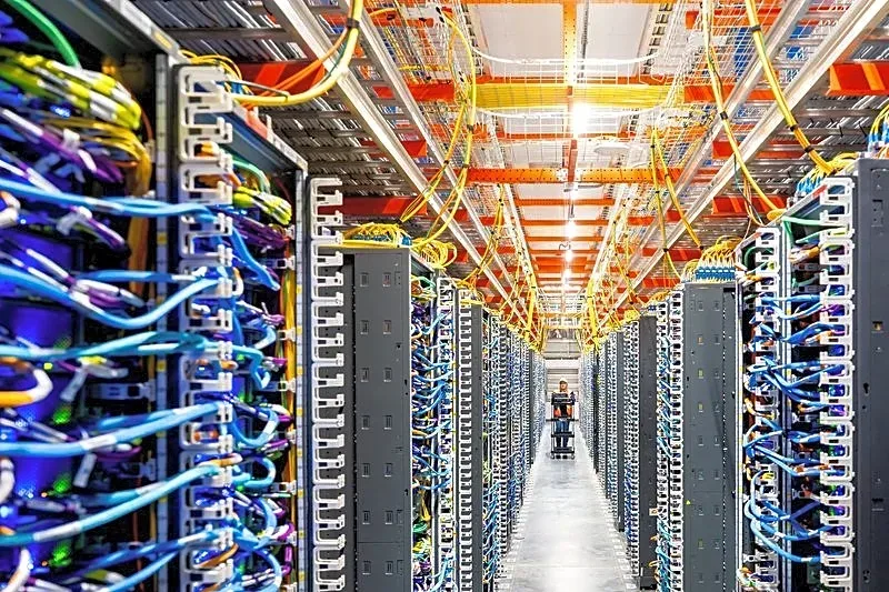 Analysis-Investors see risk from US midterms to AI trade as data center backlash builds