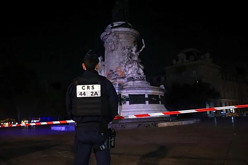 Amid unrest, Steelers cancel fan event in Paris
