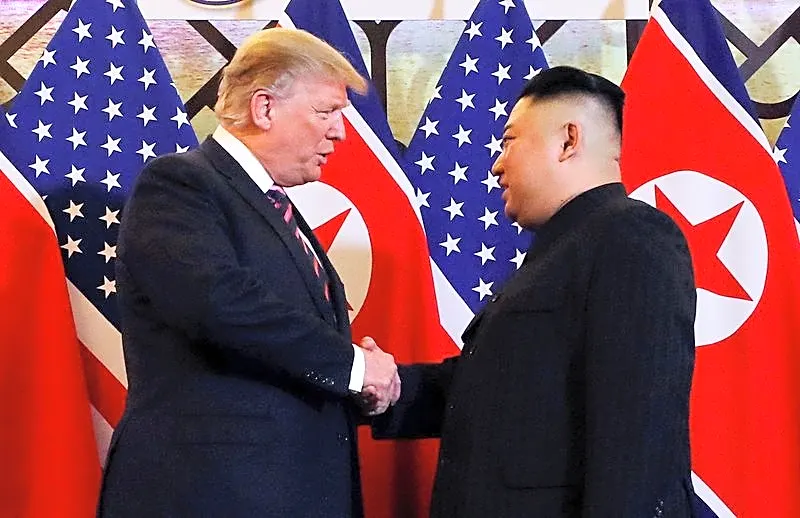 Exclusive-US, South Korean officials see little chance of Trump-Kim meeting this year