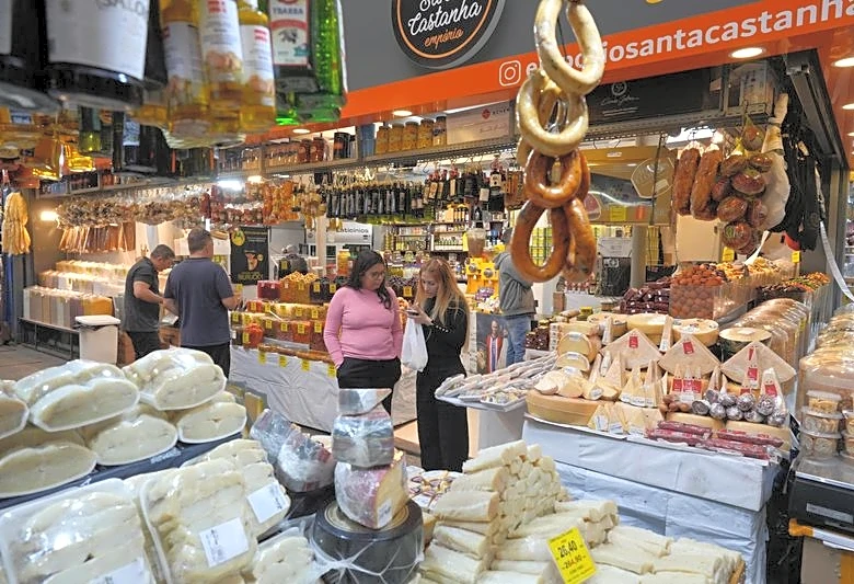 Brazil mid-month inflation undershoots forecasts ahead of presidential runoff