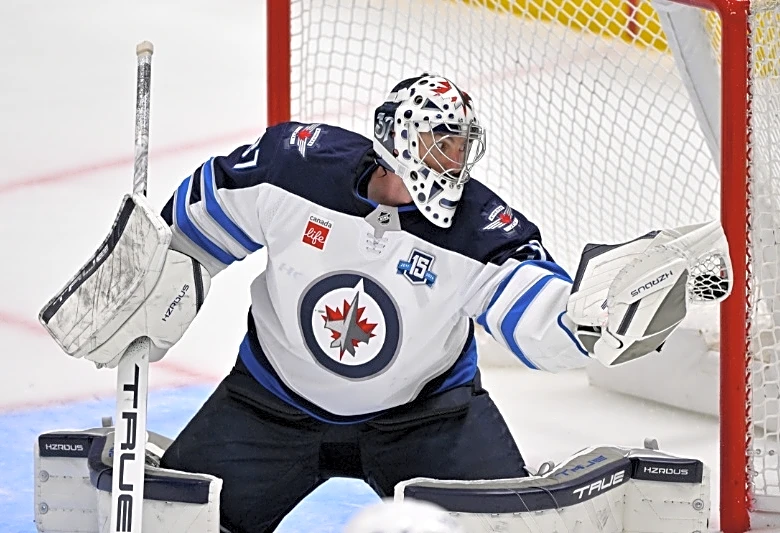 Devils acquire G Connor Hellebuyck from Jets for multiple players, picks