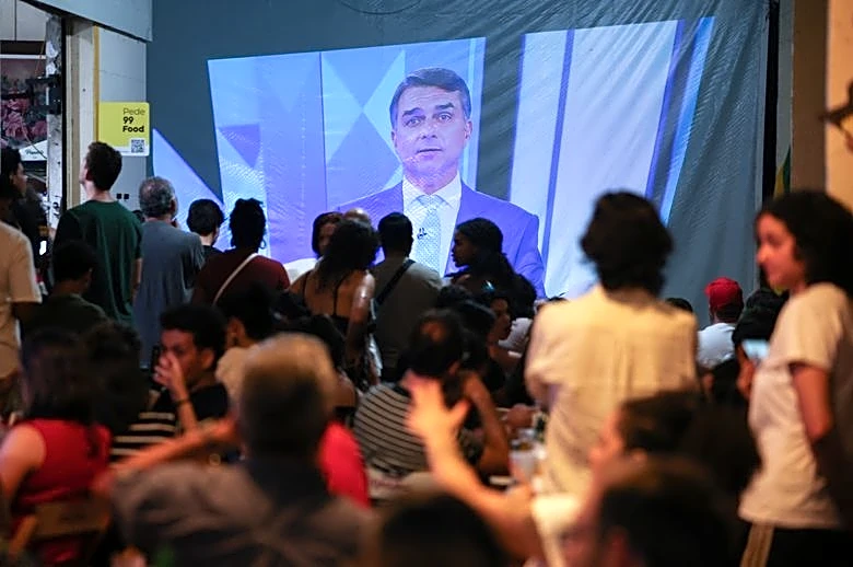 Bolsonaro and Lula clash on living costs, corruption in final Brazil election debate