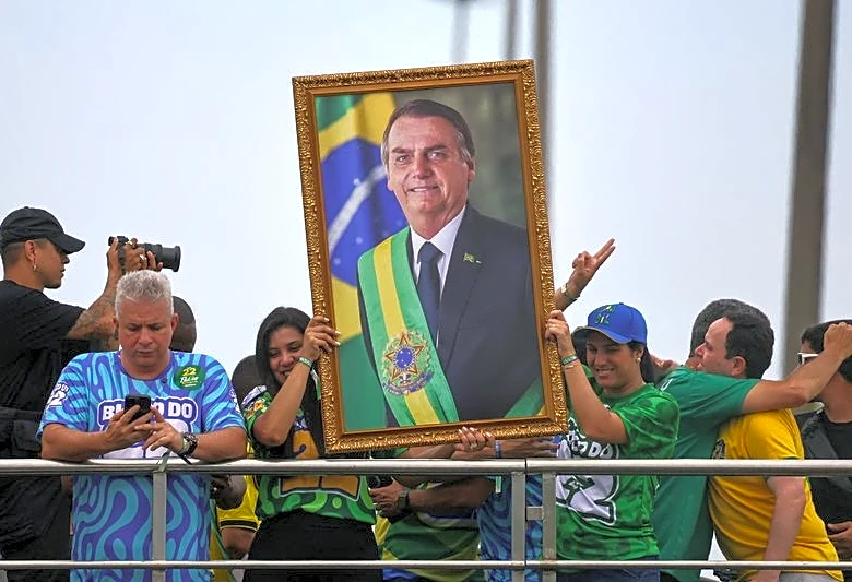 Inside the Trump-administration campaign to return Brazil’s Bolsonaro clan to power