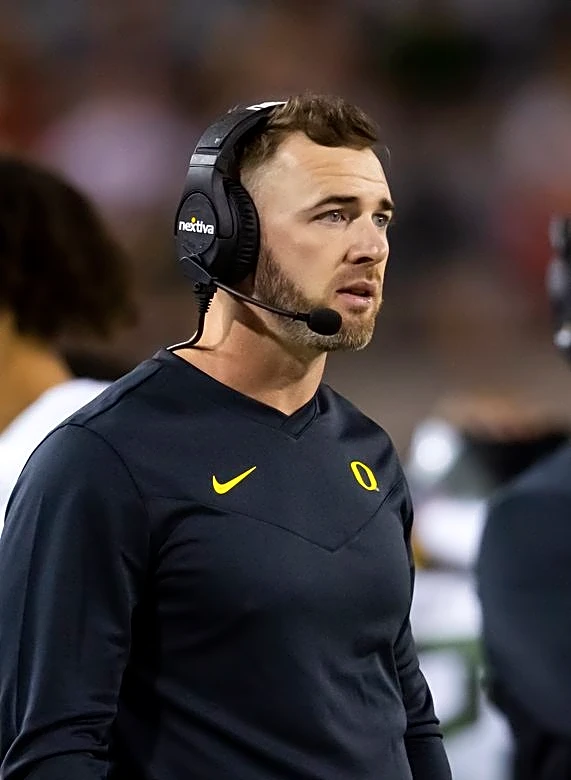 Oregon fires OC Drew Mehringer after loss to Illinois
