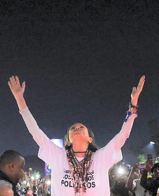 Analysis-Now home, Venezuela opposition leader Machado walks tightrope with supporters, Trump
