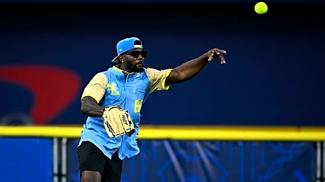 Ex-Cowboys star Dez Bryant says police aimed gun at him