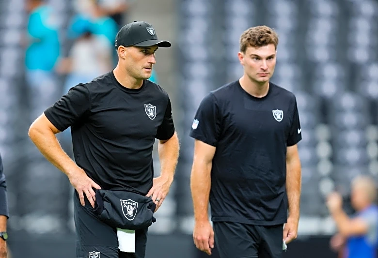 Raiders streaking wrong way, will stick with Kirk Cousins at QB