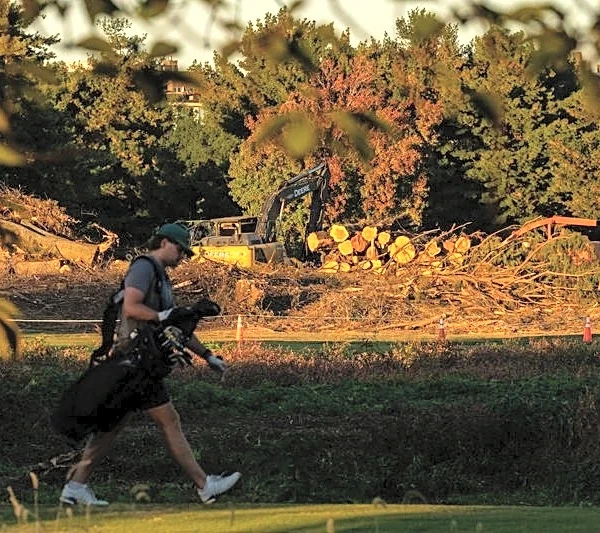 Judge extends block on Trump plans to renovate Washington golf course