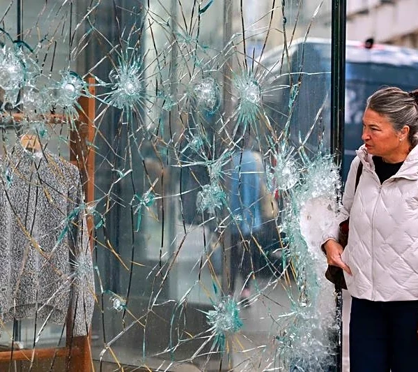Critics attack 'anti-democratic' French bill making rioters pay