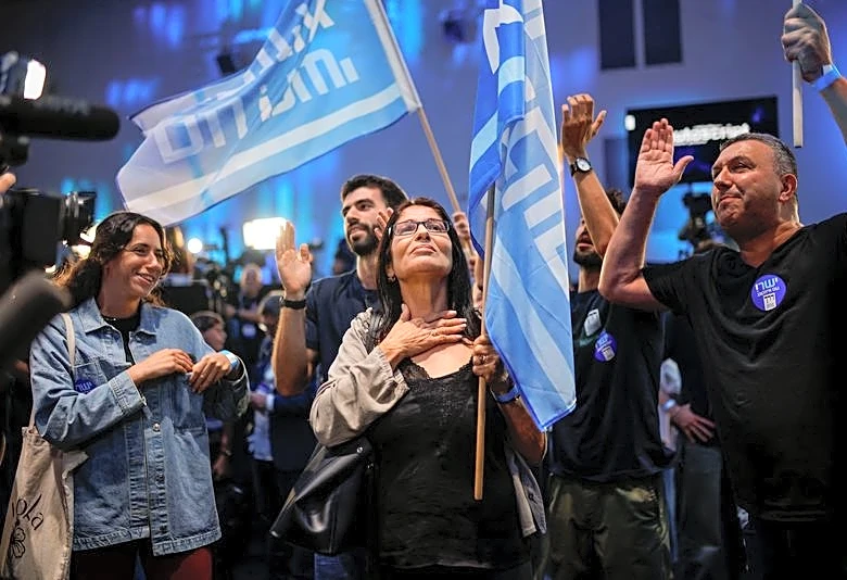 Israeli exit polls show deadlock in apparent setback for Netanyahu