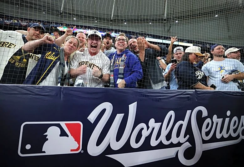 Brewers sell out World Series watch party as fans await first title