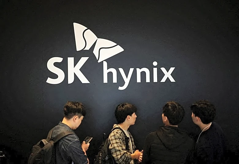 Chipmaker SK Hynix to return $75 billion to shareholders after record profit