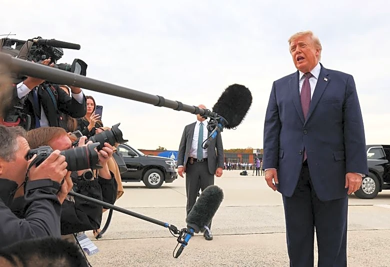 Trump says imported robotics pose national security risks but does not impose tariffs