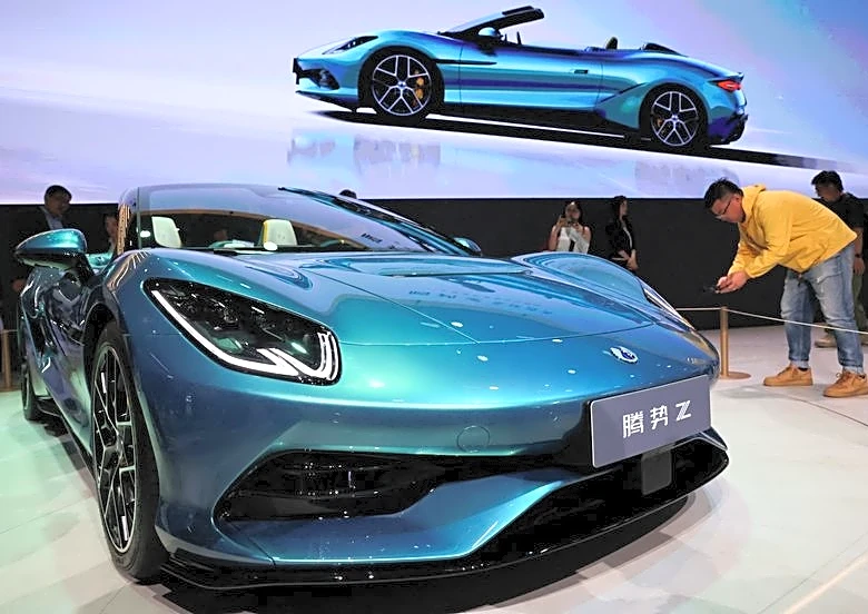 BYD's third-quarter profit growth slows, misses forecasts