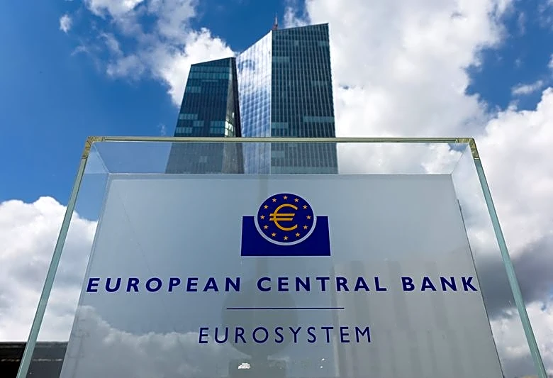 ECB keeps rates unchanged but points to mounting inflation risk