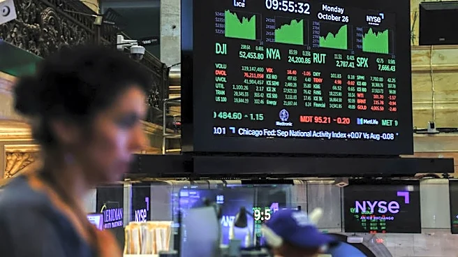 Global equity funds draw inflows for a sixth straight week