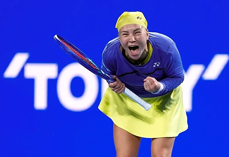 WTA roundup: Diana Shnaider stages Tokyo comeback