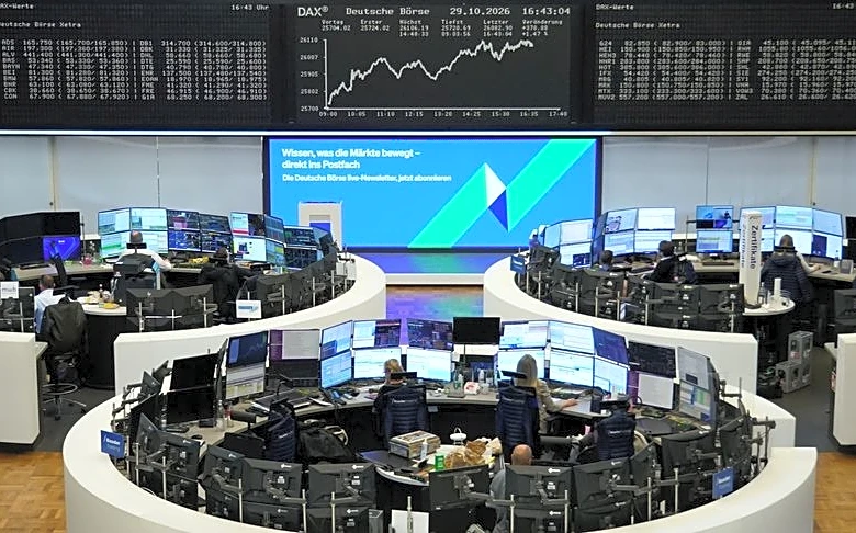 European shares stumble at end of best month since June on AI worries