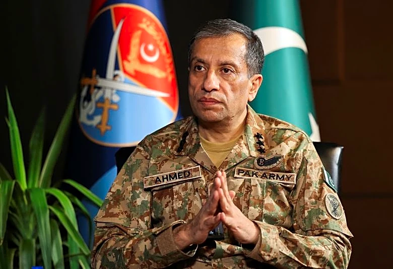 Exclusive-Pakistan military 'cautiously optimistic' on Iran-US mediation