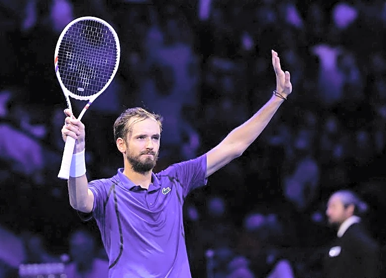 Tennis-Medvedev clinches ATP Finals berth by reaching Vienna semi-finals