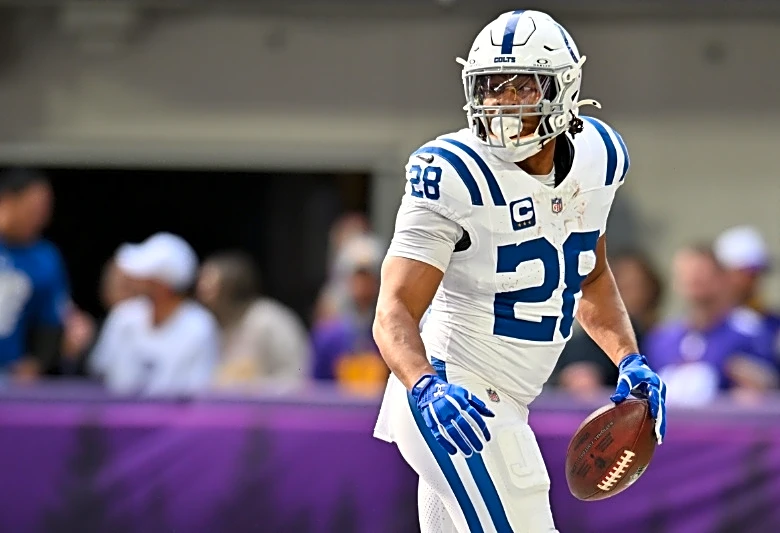 Report: Colts open to trade talks involving RB Jonathan Taylor