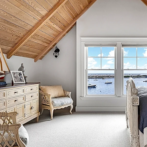 You Can Become Taylor Swift’s Neighbor at This $23.5 Million Rhode Island Estate