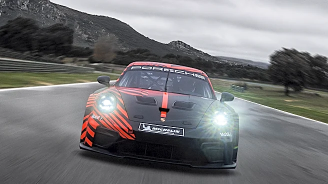 The 2027 Porsche 911 GT4 R Race Car in Photos