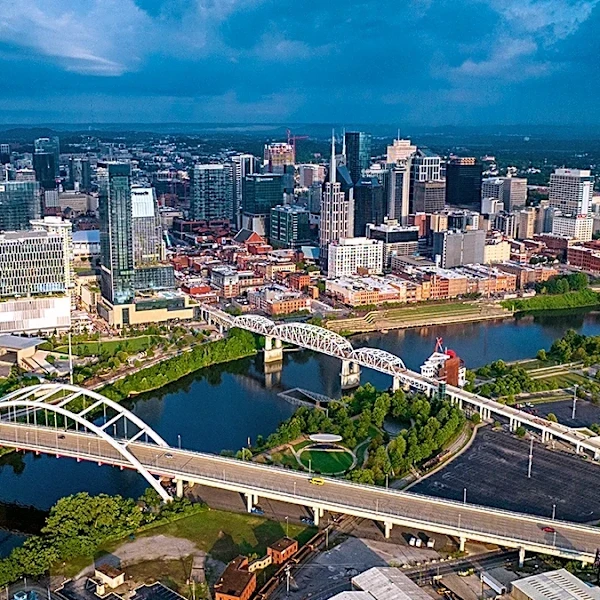 America’s Luxury Housing Boom Is Expanding Outside the Usual Markets