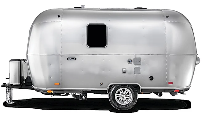 The Compact Airstream World Traveler 17RB in Photos