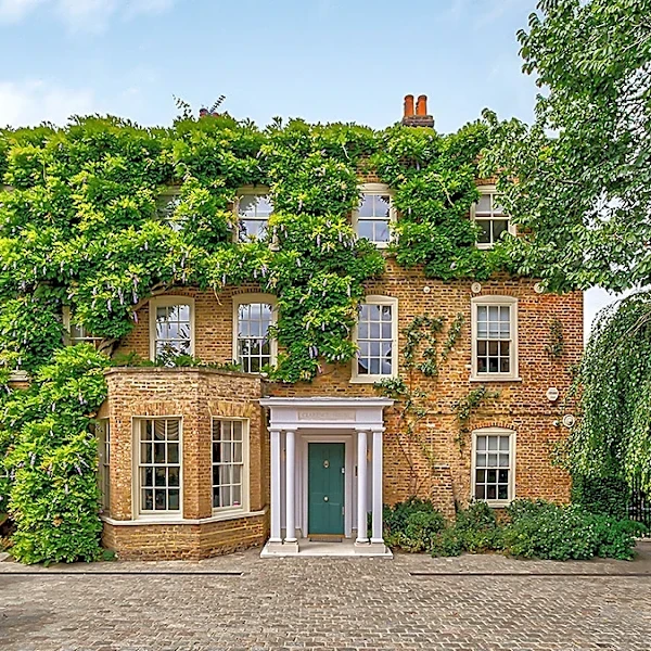 Clarence House in Photos