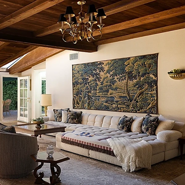 10030 Toluca Lake Avenue in Photos