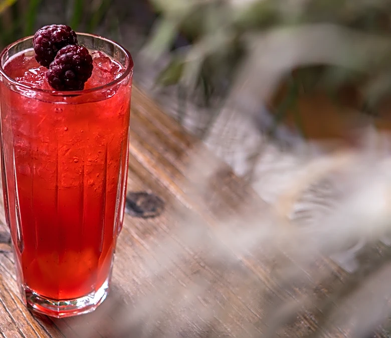 How to Make a Blackberry Buck, the Refreshing Bourbon Cocktail With a Savory Side