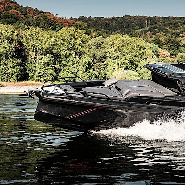 Brabus Shadow 1000 XC Cross Cabin in Photos