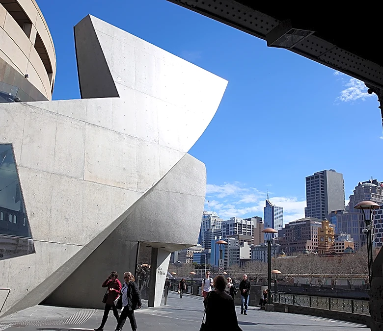 A National Gallery of Victoria Executive Is Accused of Stealing $5.6 Million in a Smartphone Scheme