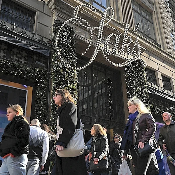 The Fall of Saks: How the American Luxury Icon Unraveled
