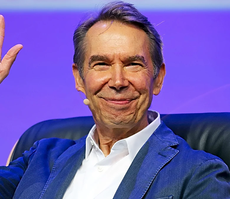 Jeff Koons Is Reportedly Auctioning Off $100 Million in Old and Modern Masters