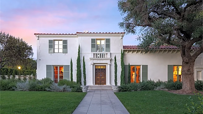 402 South Las Palmas Avenue in Photos