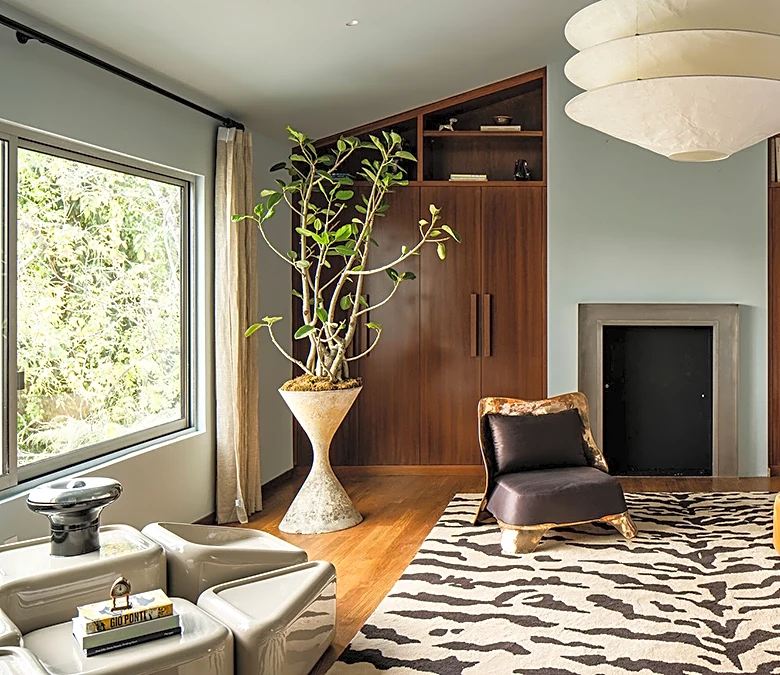 2753 Nichols Canyon Road in Photos