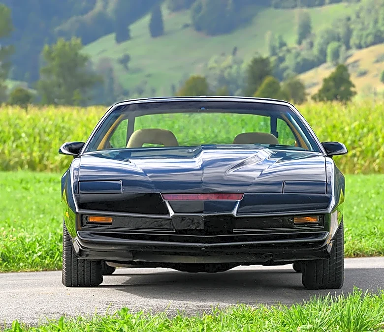 David Hasselhoff’s K.I.T.T. Tour Car in Photos