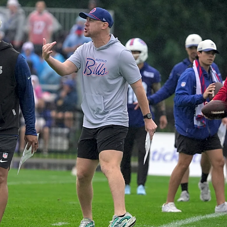 Buffalo Bills training camp injury tracker: Who's hurt, who's practicing?