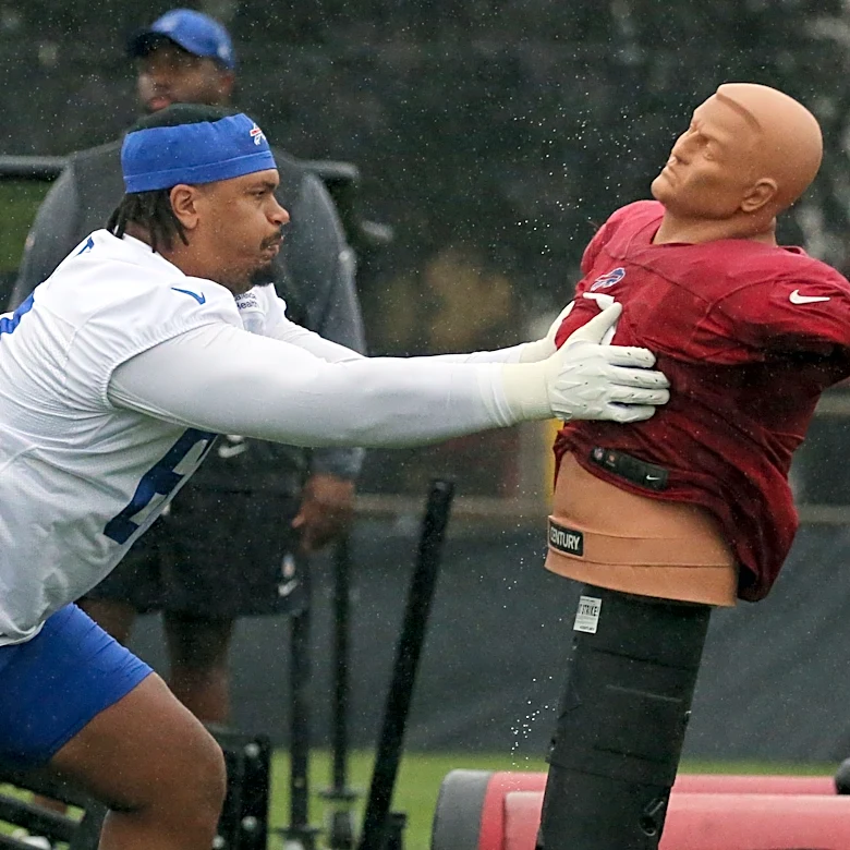 Former rugby player gets fresh opportunity with Bills defense