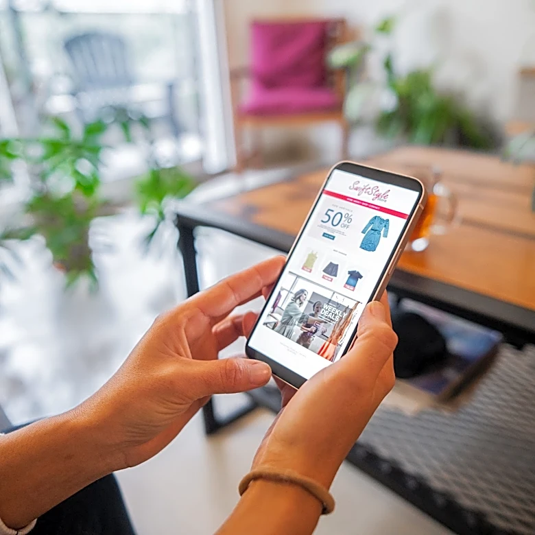 New York back-to-school scams: Fake websites, AI ads and phishing texts to watch for