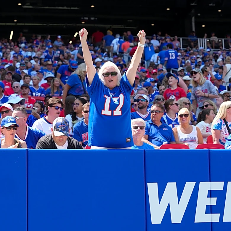 Interest in Bills beer horn soars after funny demo during Steelers game