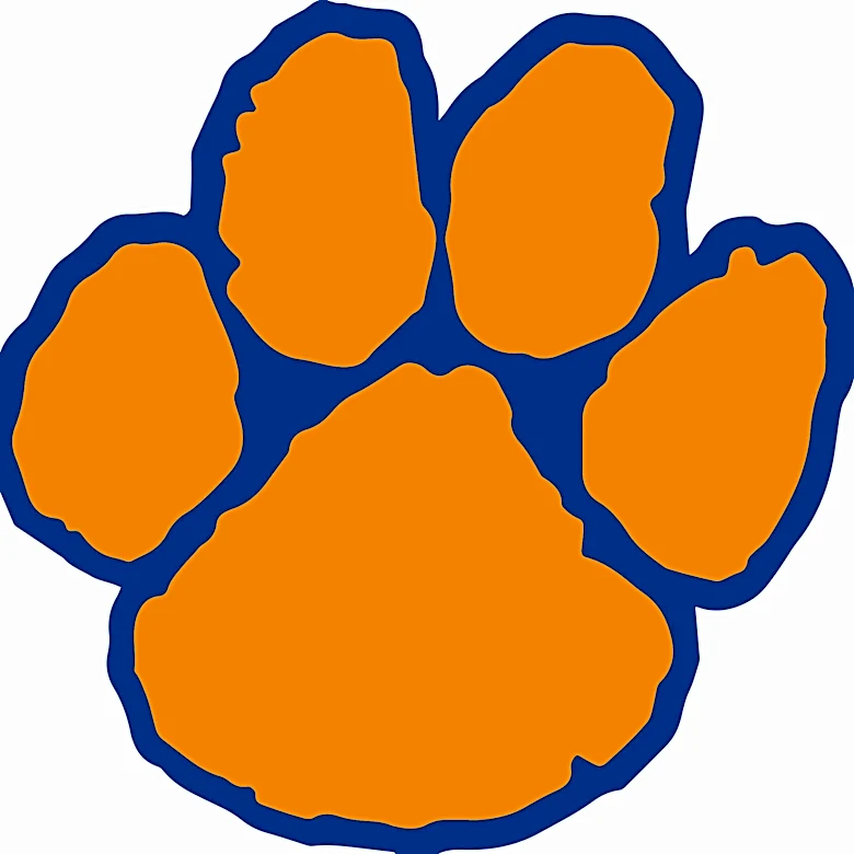 Livonia football stresses small things, seeks big changes in 2026