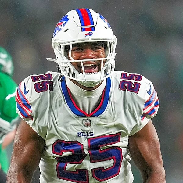 Former Bills linebacker cut after career-high 129 tackles with Dolphins