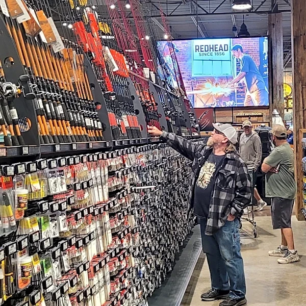Bass Pro Shops hiring 150 workers for new store at Eastview Mall