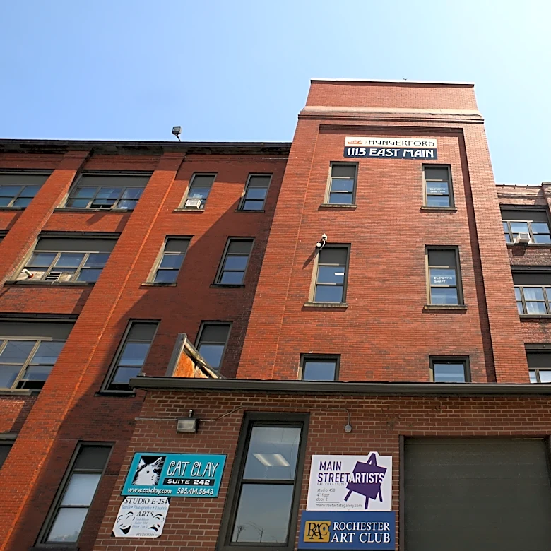 Once-vibrant Hungerford Building heads toward foreclosure sale