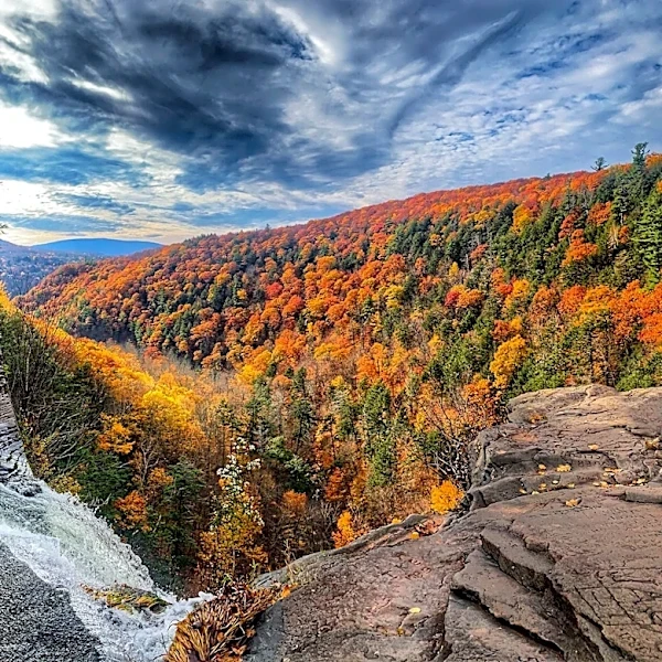 3 New York fall getaways to add to your autumn travel list